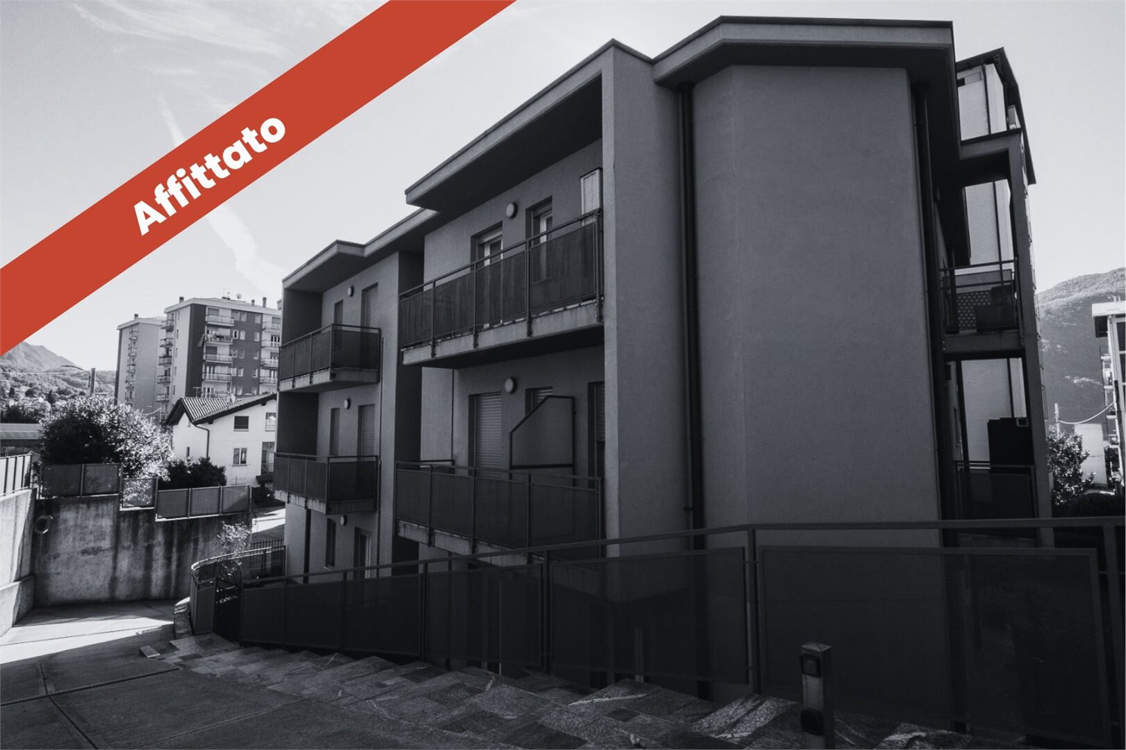 Immagine 1 di Appartamento in affitto  1/A a Mandello Del Lario