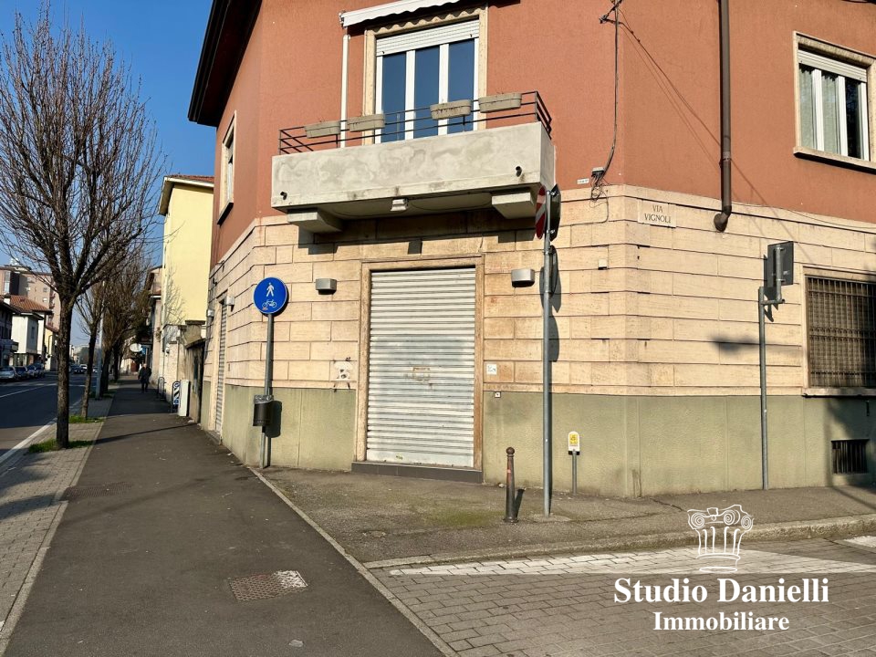 Immagine 2 di Ufficio in affitto  110 a Seregno