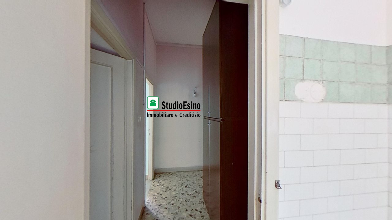 Immagine 8 di Appartamento in vendita  11 a Ascoli Piceno