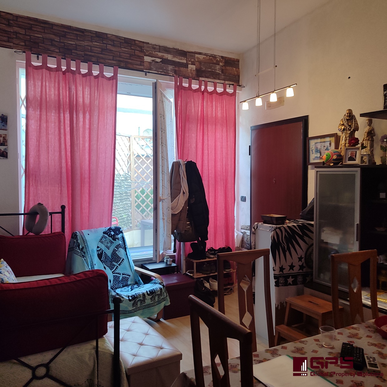 Immagine 3 di Appartamento in vendita  Km 7 a Bari