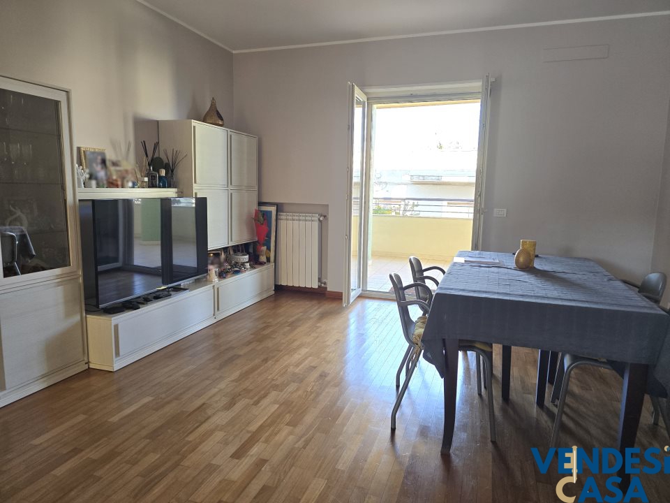 Immagine 6 di Appartamento in vendita  67 a Valenzano