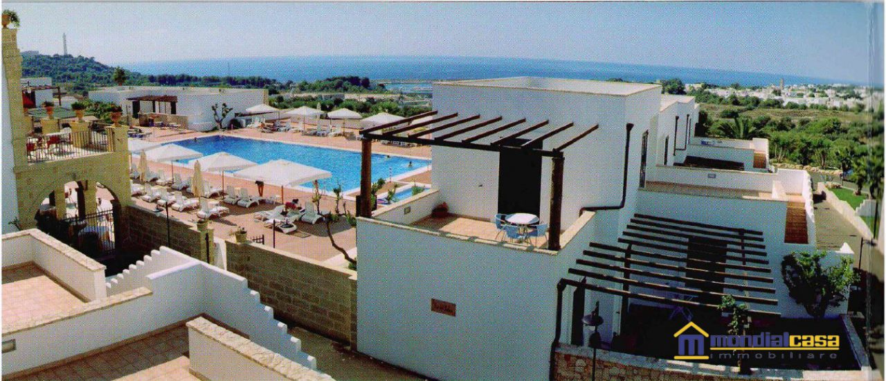 Immagine 1 di Appartamento in vendita  a Castrignano Del Capo