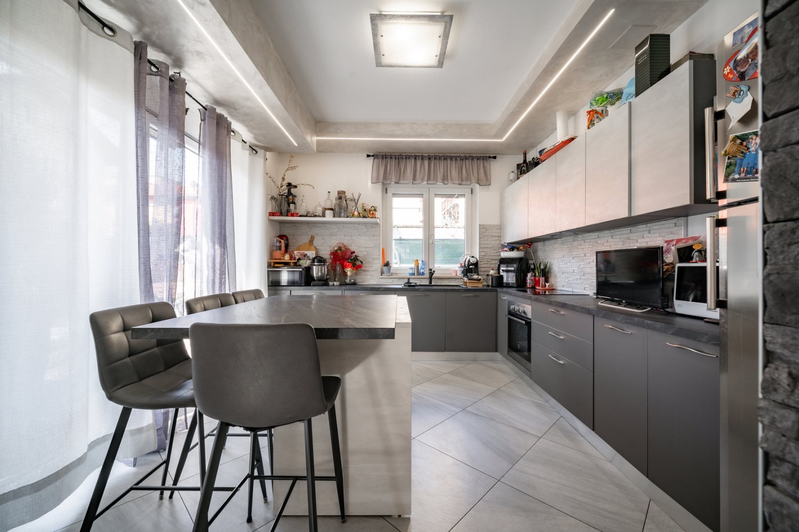 Immagine 4 di Appartamento in vendita  17/2 a Mandello Del Lario