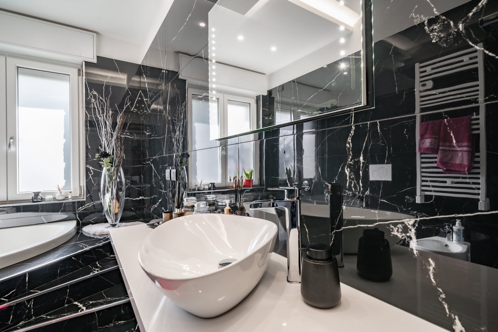 Immagine 9 di Appartamento in vendita  17/2 a Mandello Del Lario