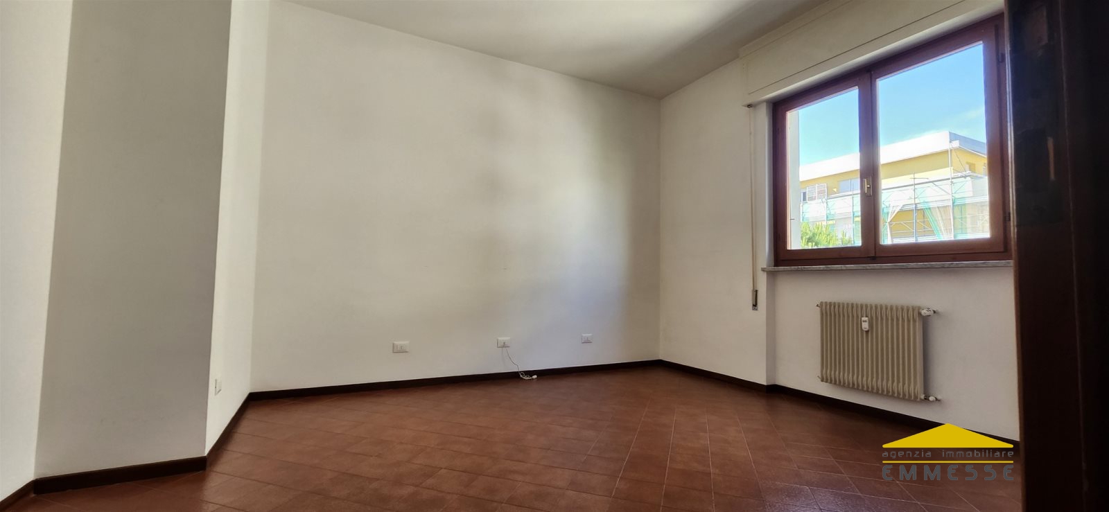 Immagine 7 di Appartamento in vendita  a Carrara