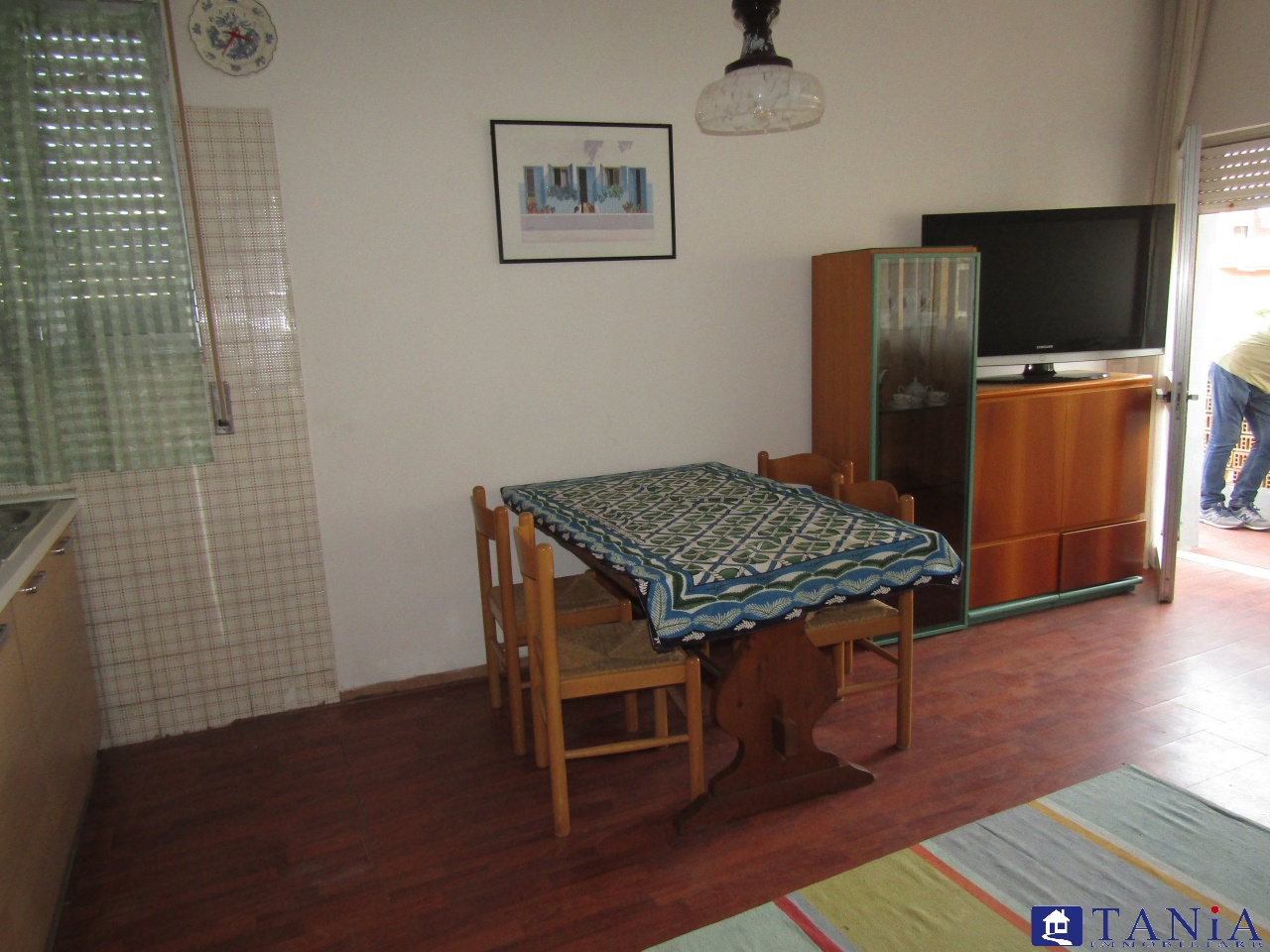 Immagine 5 di Appartamento in vendita  a Carrara