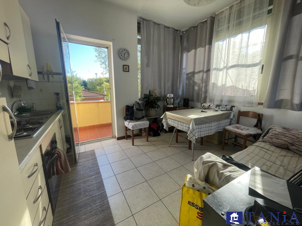 Immagine 8 di Appartamento in vendita  23 a Carrara