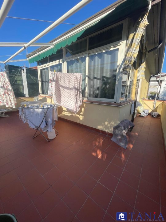 Immagine 7 di Appartamento in vendita  23 a Carrara