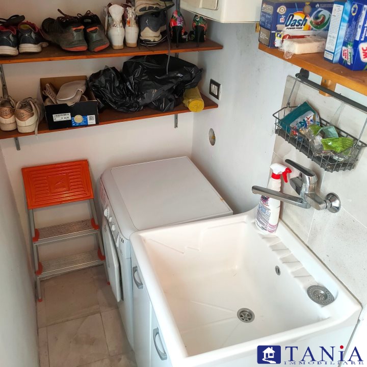 Immagine 9 di Appartamento in vendita  1 a Carrara