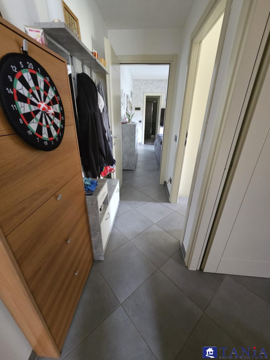 Immagine 8 di Appartamento in vendita  23 a Carrara