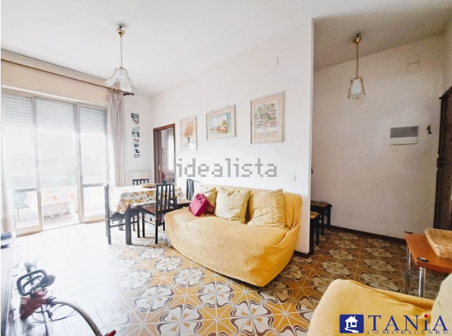 Immagine 9 di Appartamento in vendita  23 a Carrara