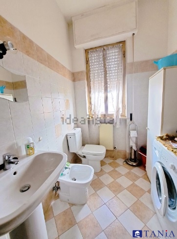 Immagine 8 di Appartamento in vendita  23 a Carrara