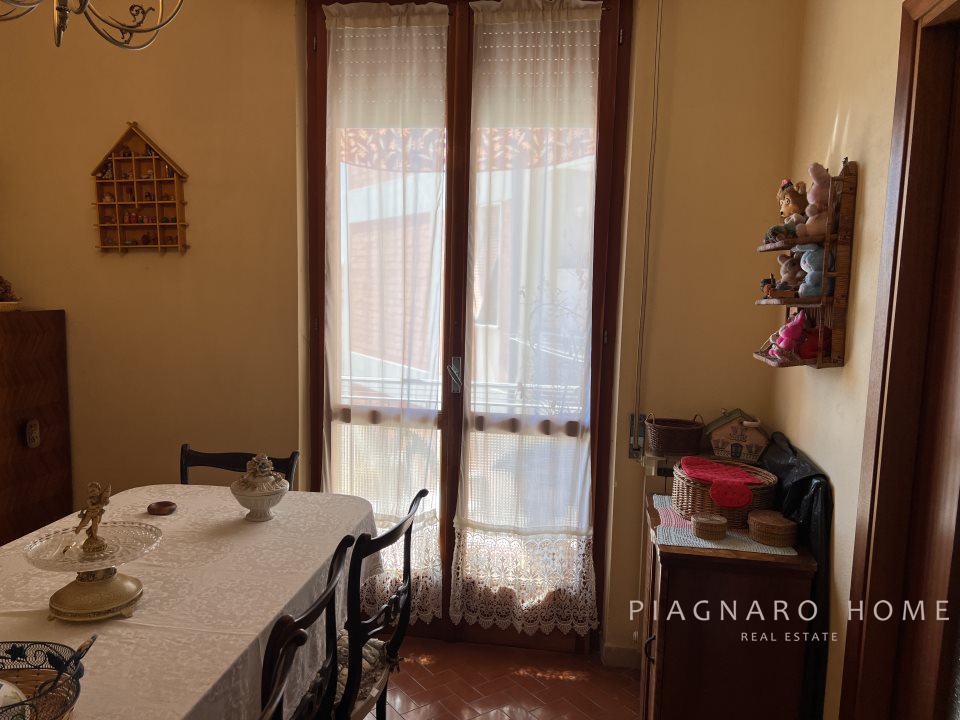 Immagine 8 di Appartamento in vendita  1 a Pontremoli