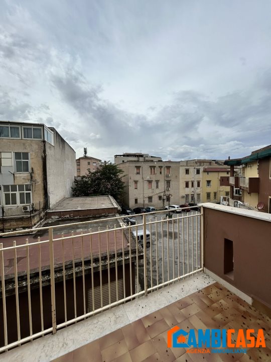 Immagine 4 di Appartamento in vendita  234 a Palermo