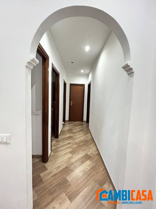 Immagine 5 di Appartamento in vendita  234 a Palermo