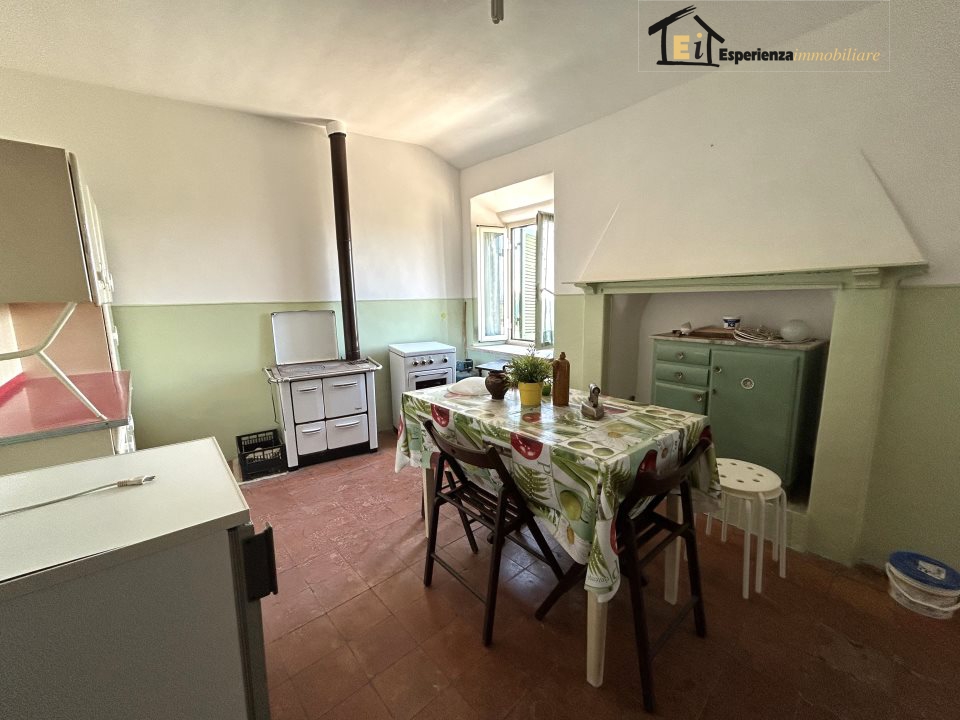 Immagine 4 di Appartamento in vendita  48 a Casperia