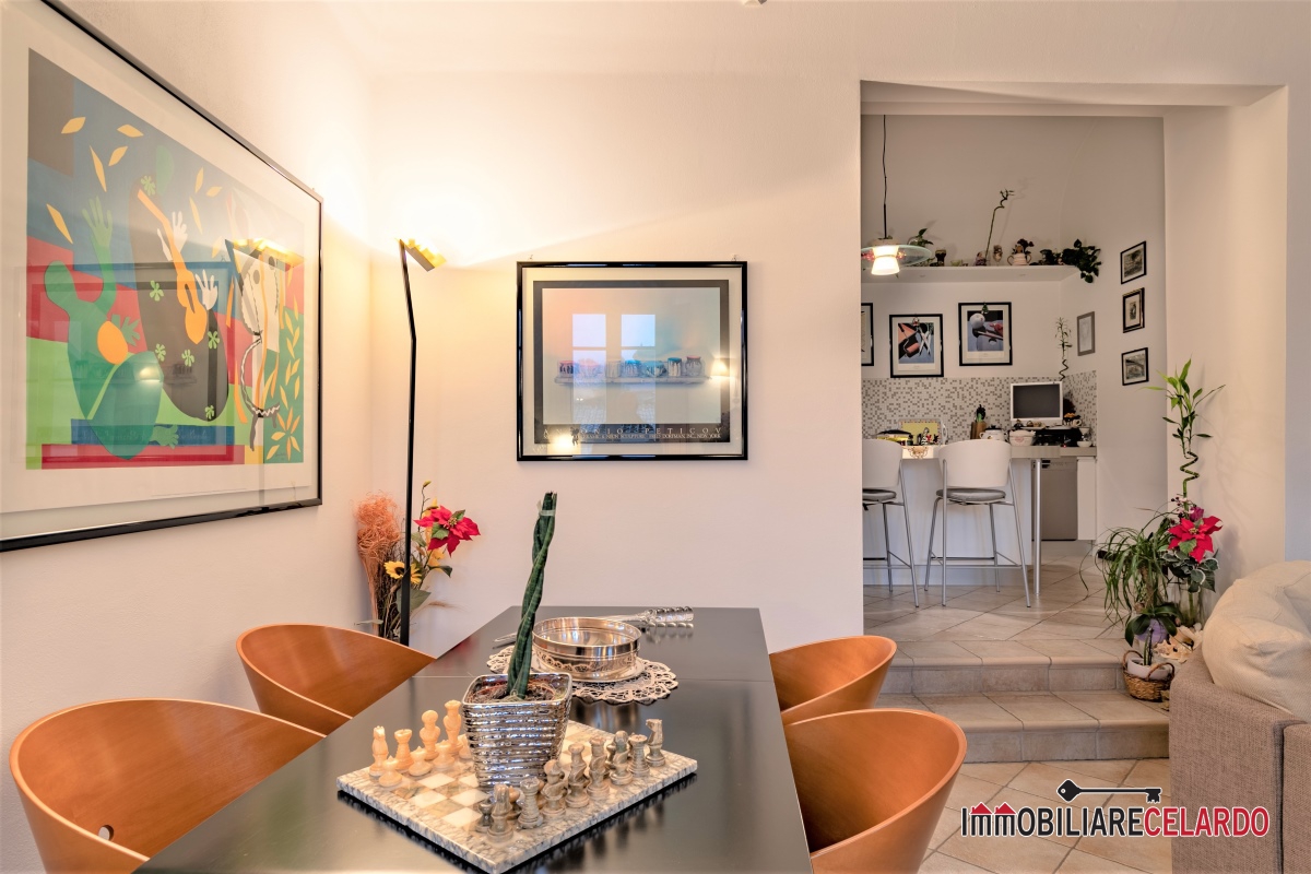 Immagine 2 di Appartamento in vendita  a Colle Di Val D'elsa