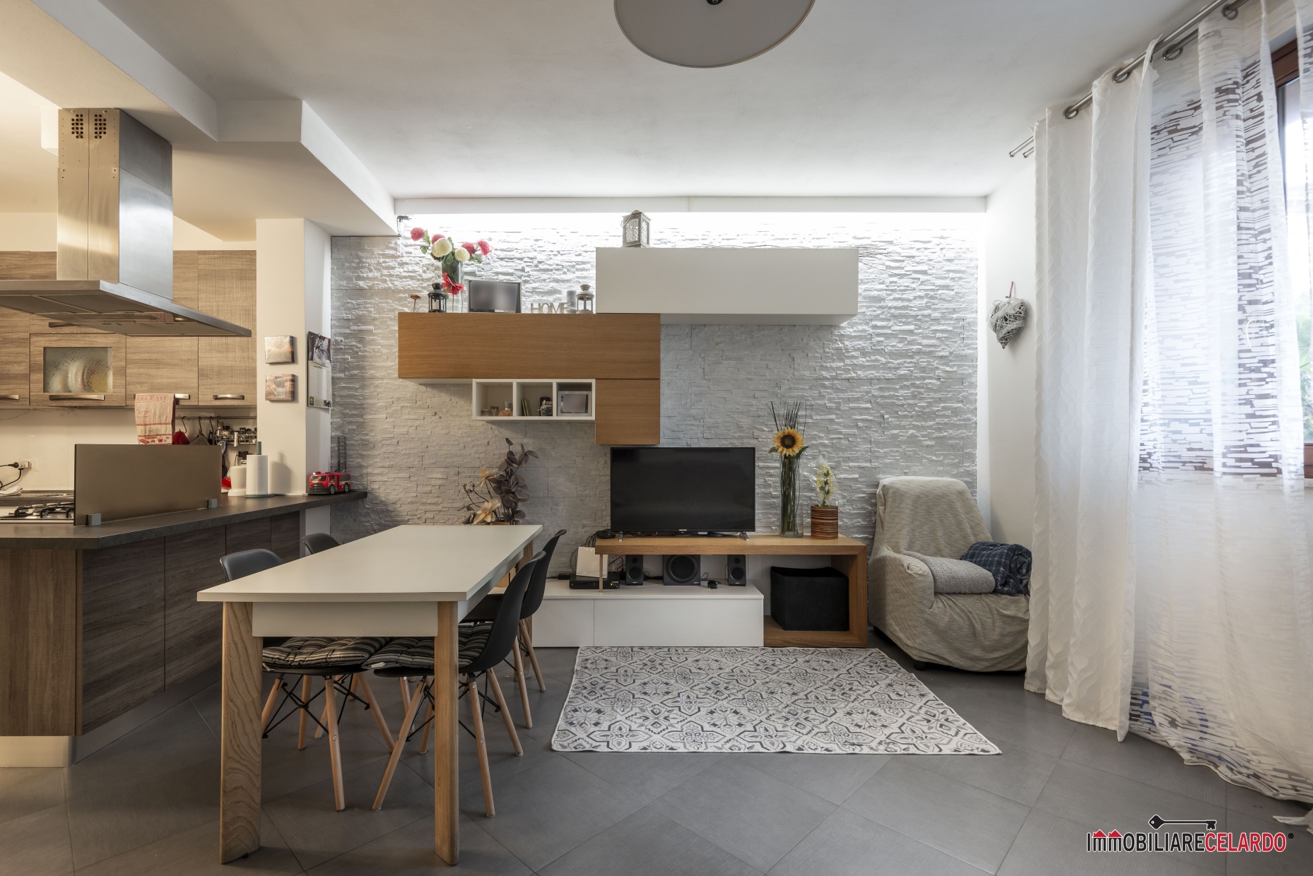 Immagine 1 di Appartamento in vendita  a Poggibonsi