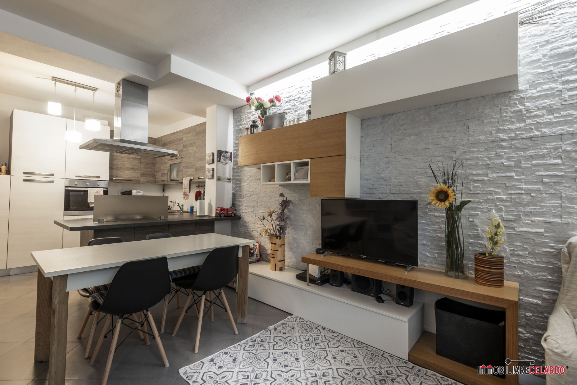 Immagine 3 di Appartamento in vendita  a Poggibonsi