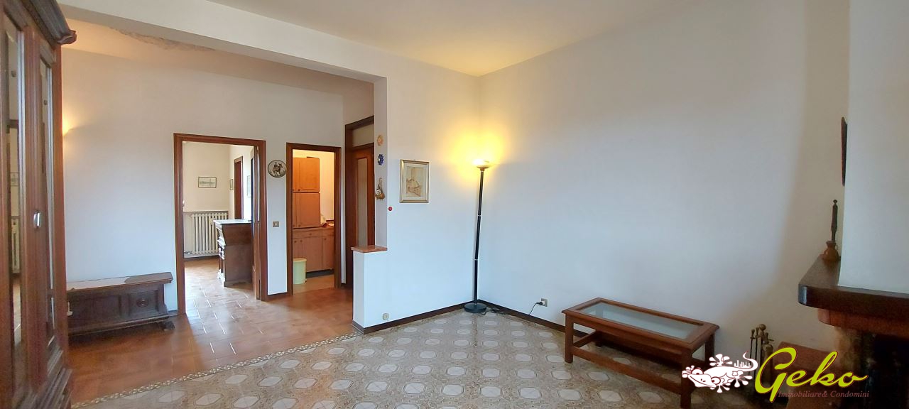 Immagine 7 di Appartamento in vendita  a Poggibonsi