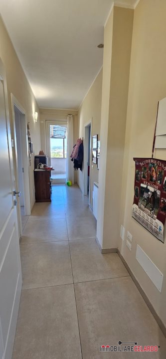 Immagine 6 di Appartamento in vendita  a Colle Di Val D'elsa