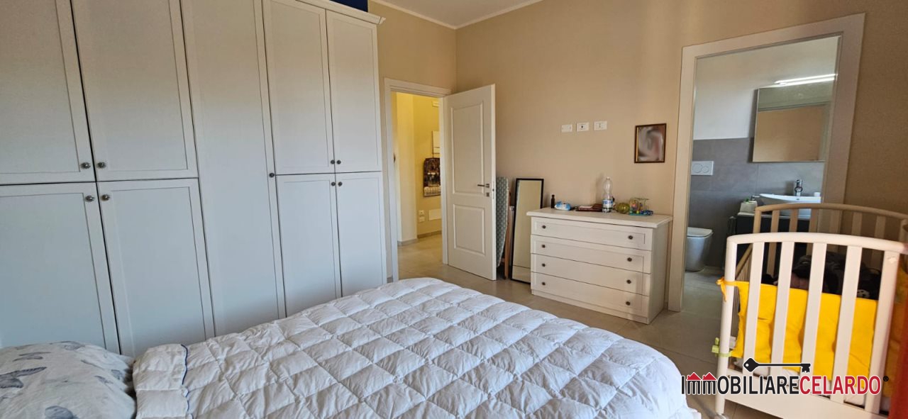 Immagine 8 di Appartamento in vendita  a Colle Di Val D'elsa