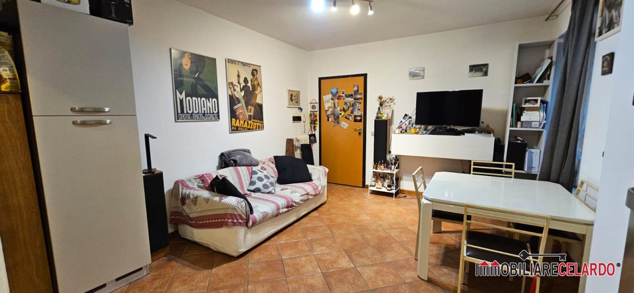 Immagine 2 di Appartamento in vendita  a Poggibonsi