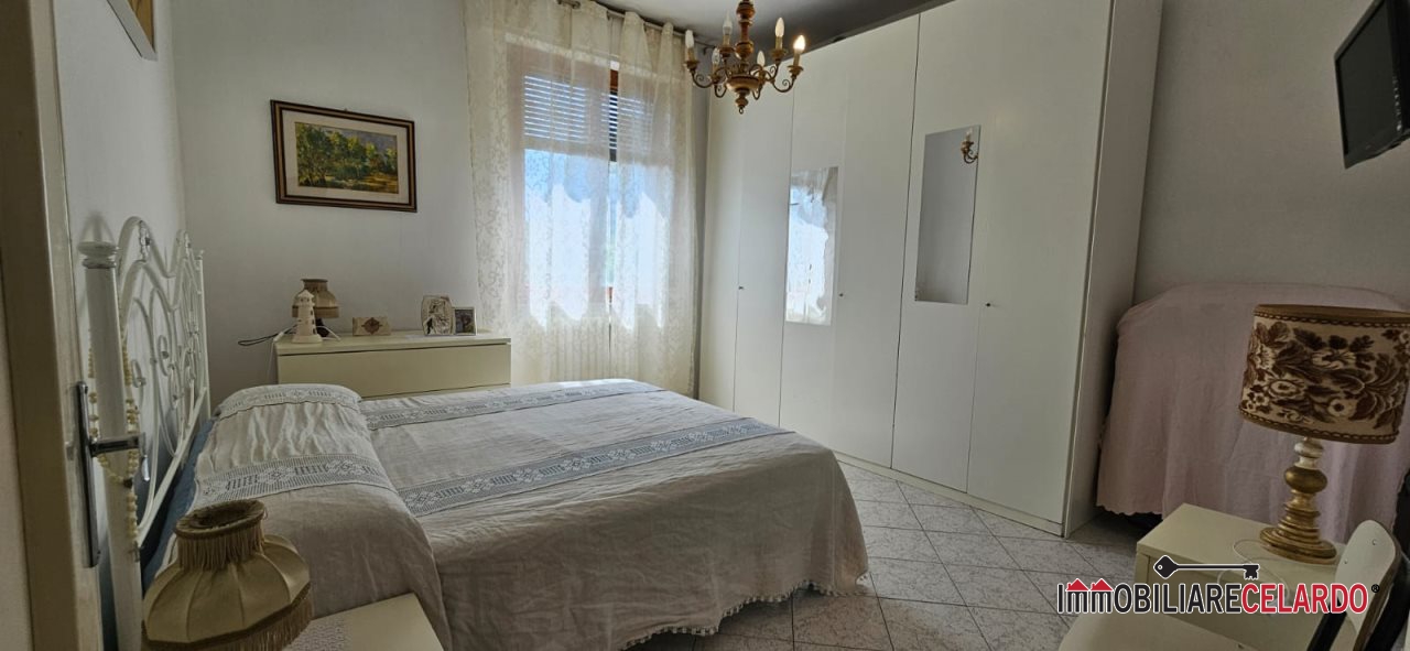 Immagine 8 di Appartamento in vendita  a Colle Di Val D'elsa