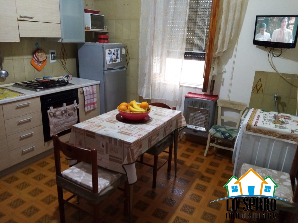 Immagine 6 di Appartamento in vendita  a Alcamo