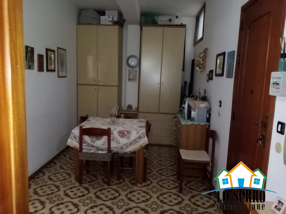 Immagine 4 di Appartamento in vendita  a Alcamo