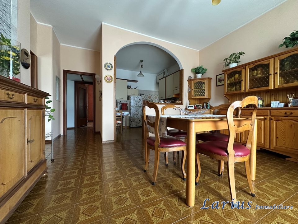 Immagine 8 di Appartamento in vendita  20 a Asso