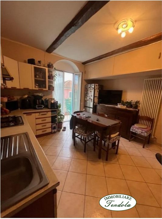 Immagine 2 di Appartamento in vendita  a Castelnuovo Magra