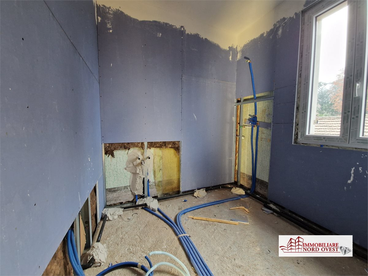 Immagine 6 di Appartamento in vendita  snc a Corbetta