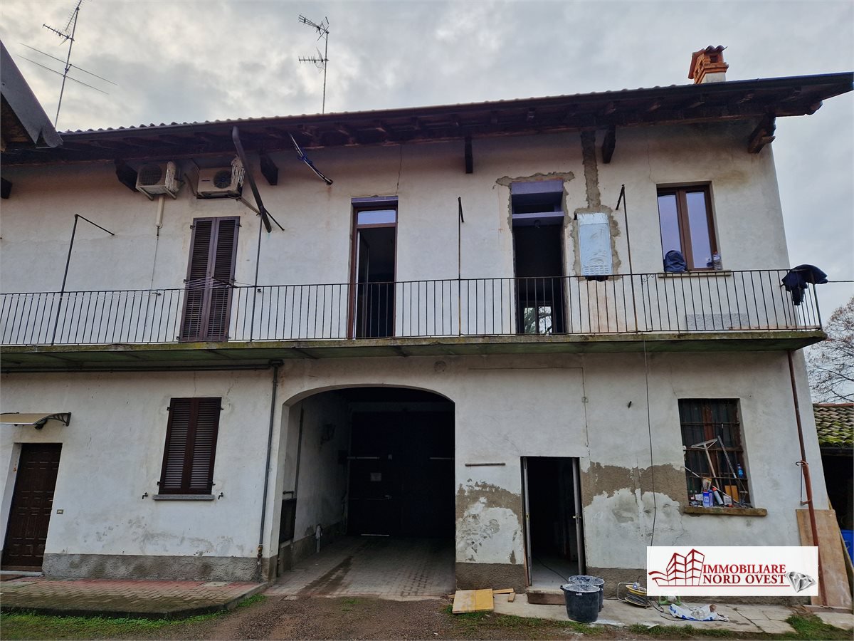 Immagine 8 di Appartamento in vendita  snc a Corbetta