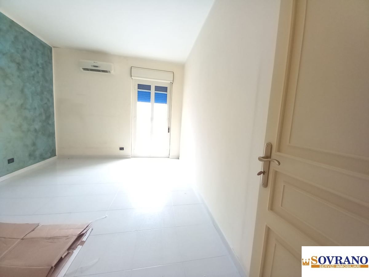 Immagine 9 di Appartamento in vendita  8 a Palermo