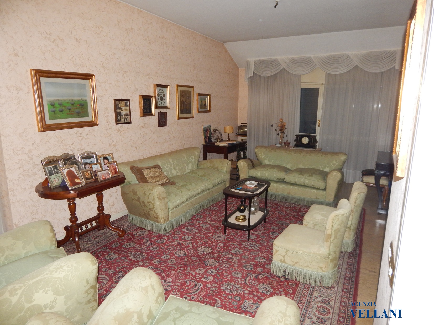 Immagine 3 di Attico in vendita  a Carpi