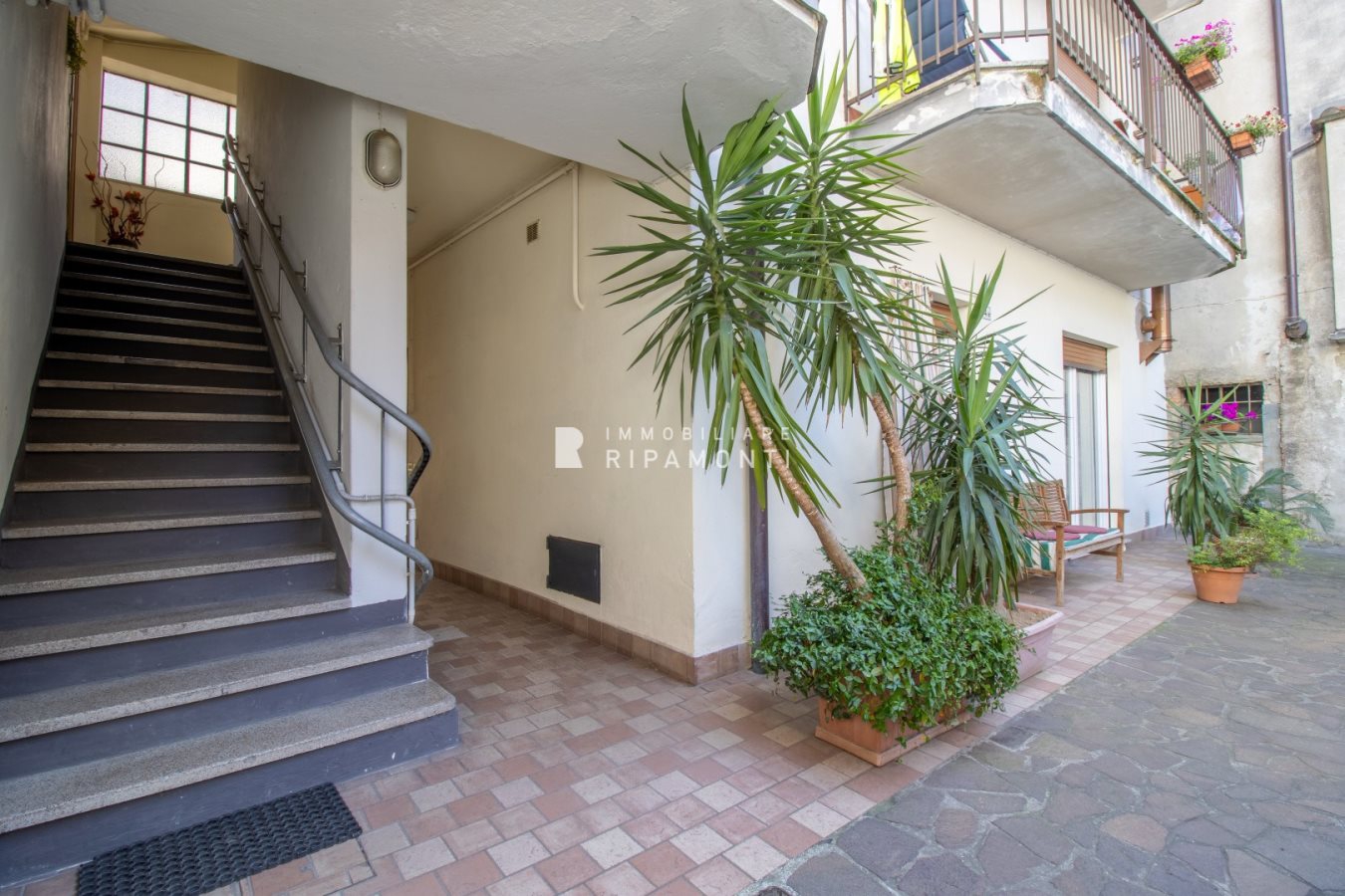 Immagine 6 di Appartamento in vendita  a Oggiono