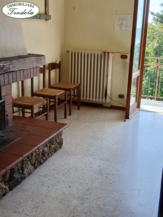 Immagine 3 di Casa semindipendente in vendita  a Castelnuovo Magra