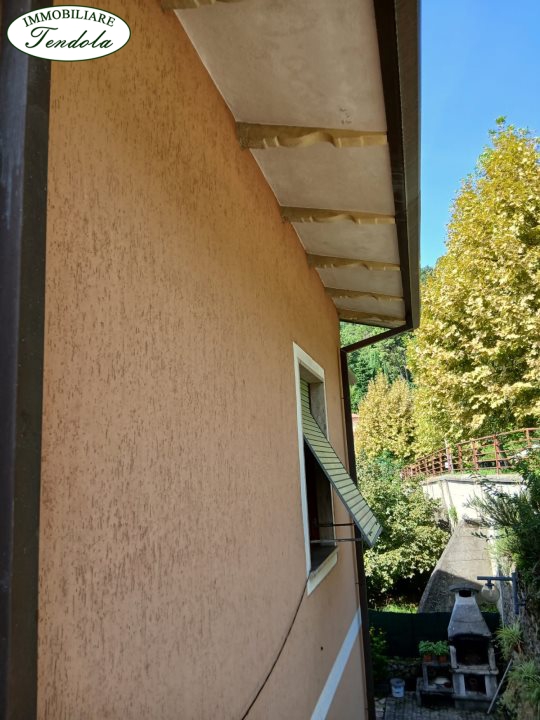 Immagine 2 di Casa semindipendente in vendita  a Castelnuovo Magra