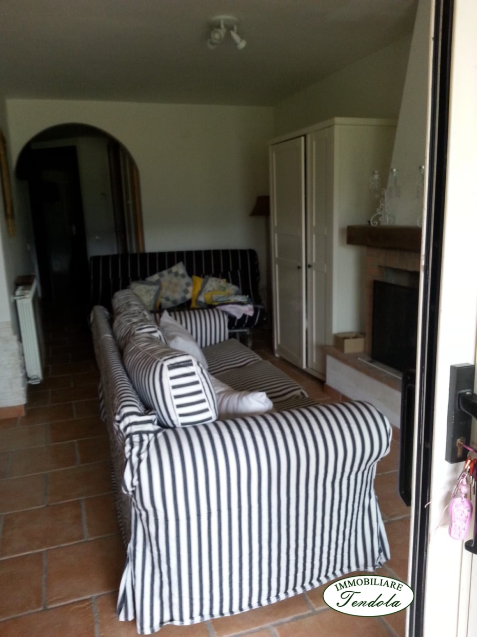 Immagine 6 di Casa semindipendente in vendita  a Sarzana