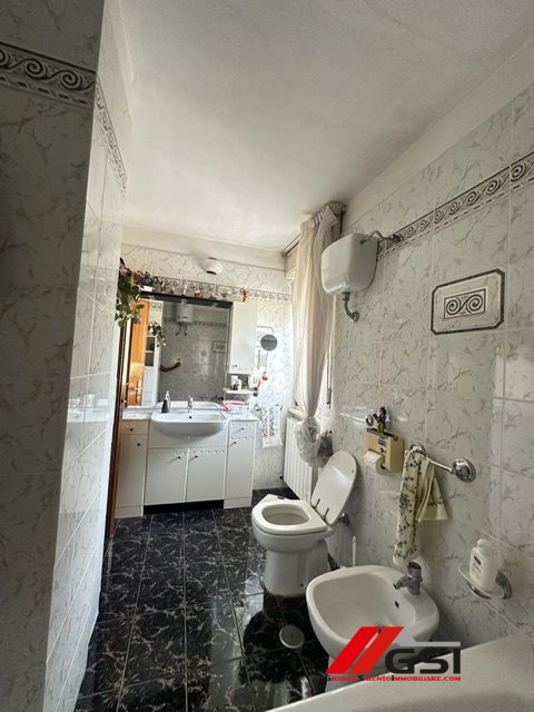 Immagine 8 di Villa in vendita  a San Michele Salentino