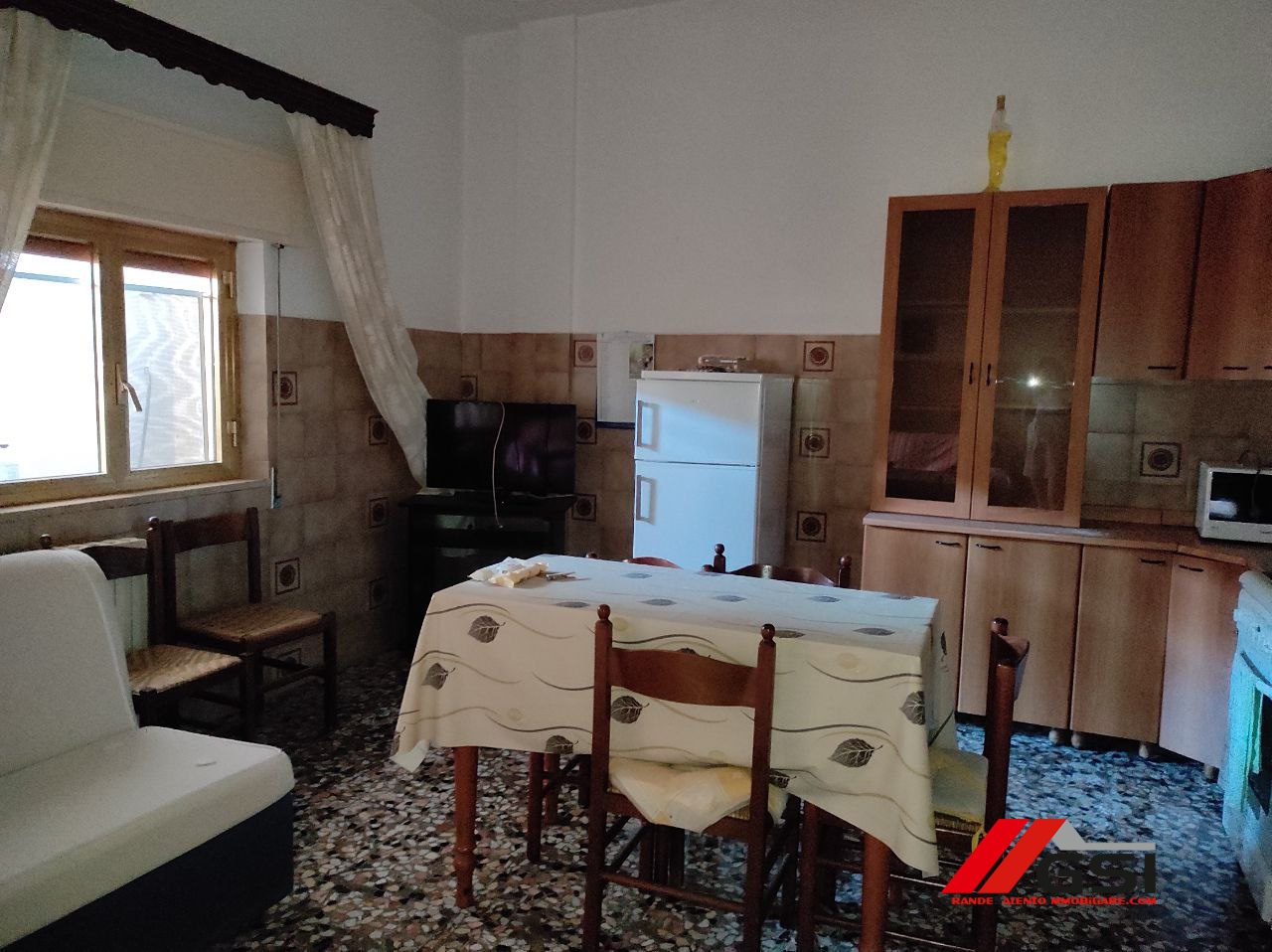 Immagine 5 di Villa in vendita  10 a San Michele Salentino