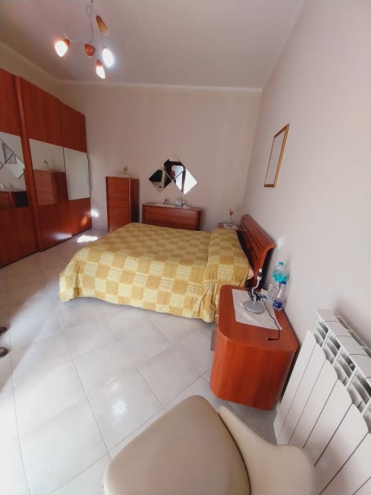 Immagine 7 di Villa in vendita  10 a Caivano