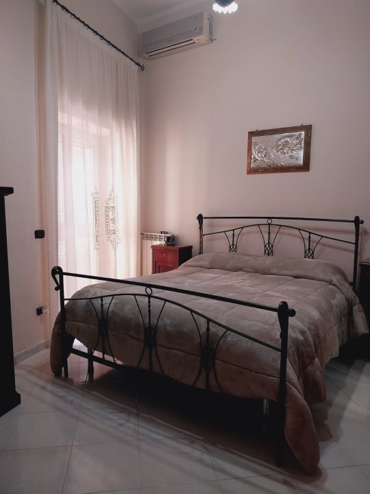 Immagine 6 di Villa in vendita  10 a Caivano