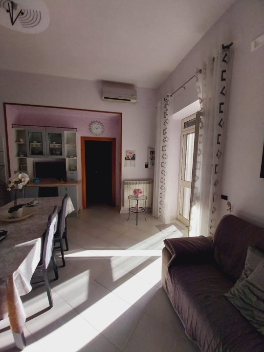 Immagine 3 di Villa in vendita  10 a Caivano