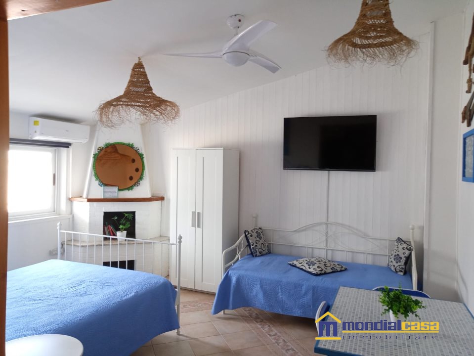 Immagine 2 di Casa indipendente in vendita  a Pachino