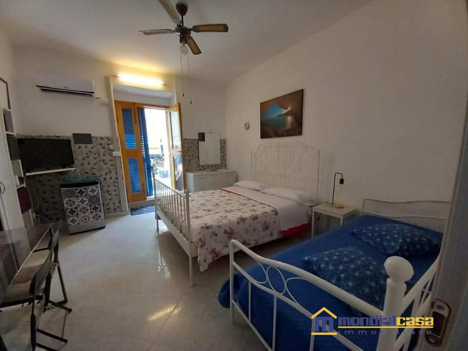 Immagine 5 di Casa indipendente in vendita  a Pachino