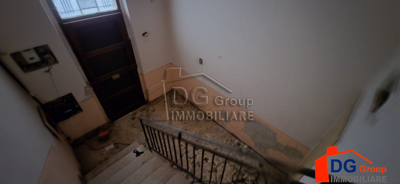 Immagine 9 di Casa indipendente in vendita  a Alcamo