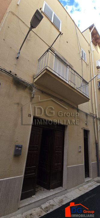 Immagine 4 di Casa indipendente in vendita  a Alcamo