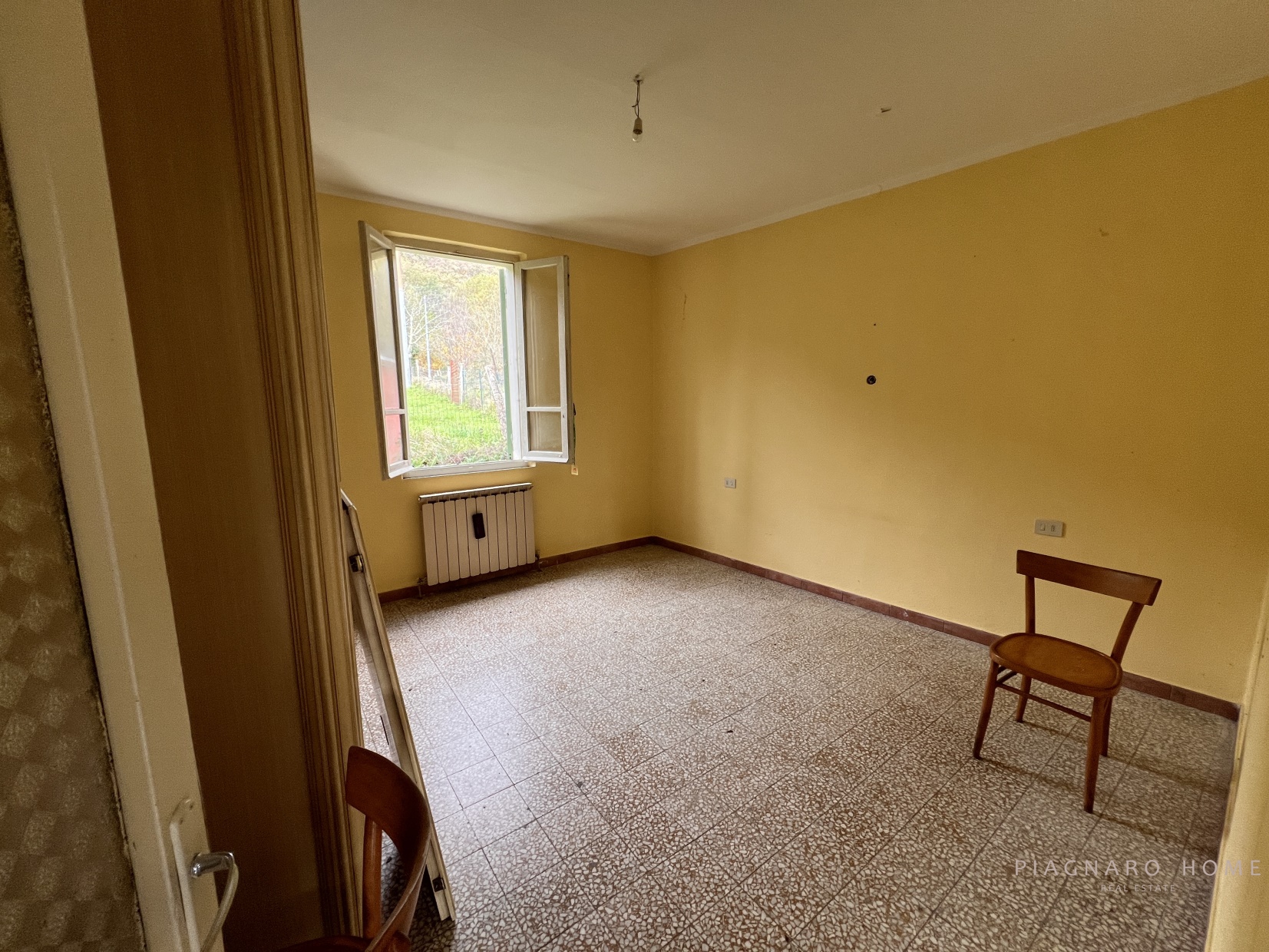 Immagine 7 di Rustico / casale in vendita  a Filattiera